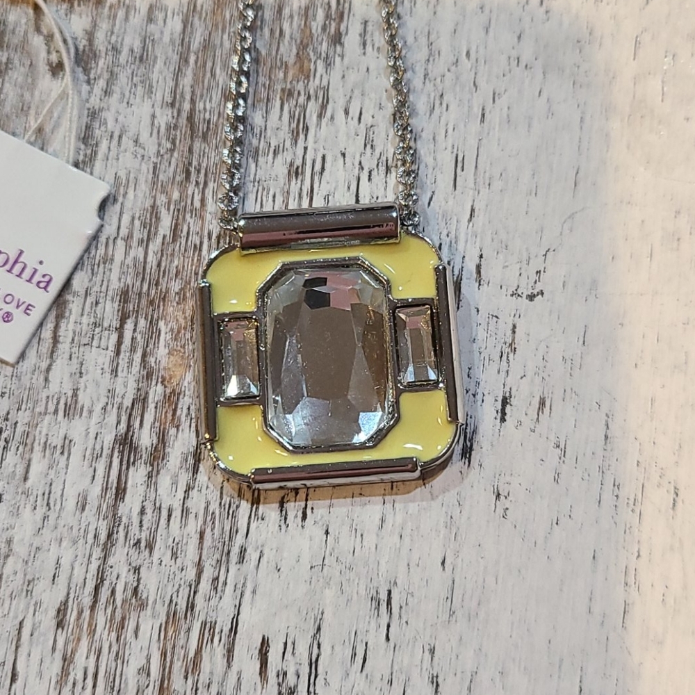 3/$18 Lia Sophia Portal Necklace Lot 345 - Picture 2 of 4